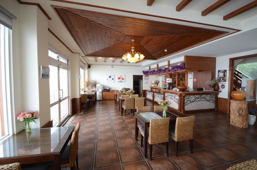 Cingjing Four Seasons B&B Renai Exteriör bild