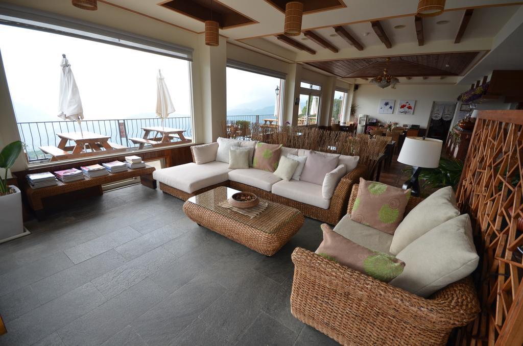 Cingjing Four Seasons B&B Renai Exteriör bild