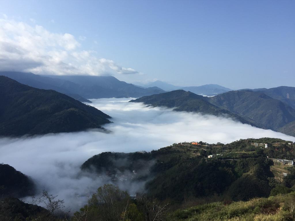 Cingjing Four Seasons B&B Renai Exteriör bild