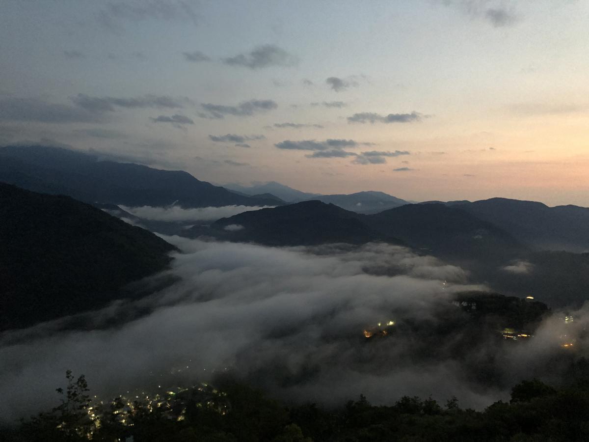 Cingjing Four Seasons B&B Renai Exteriör bild