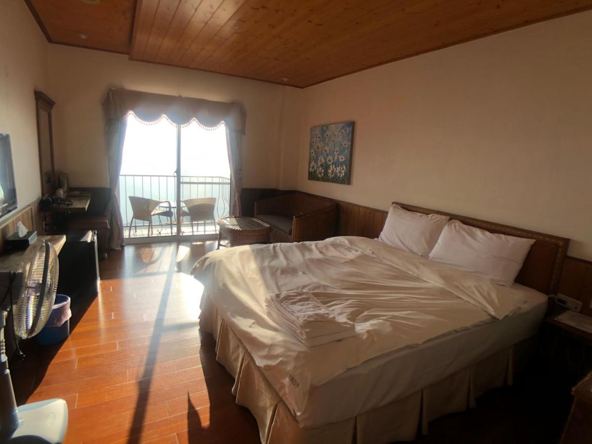 Cingjing Four Seasons B&B Renai Exteriör bild